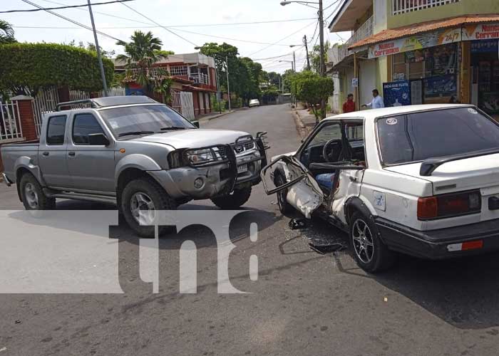 Foto: Fuerte accidente en el barrio Venezuela, Managua / TN8