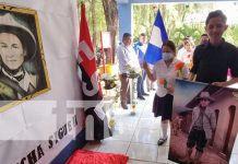 Foto: Recital de poemas y música para honrar a Sandino en Managua / TN8