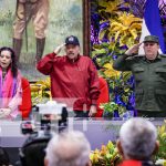 Foto: Presidente de Nicaragua, Daniel Ortega, y la Vicepresidenta Rosario Murillo, en acto por el 128 aniversario del General Sandino / TN8