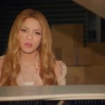 Shakira lanza el video oficial de “Acróstico”