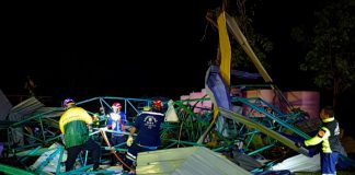 Mueren aplastados 4 niños al derrumbarse el techo de una escuela en Tailandia