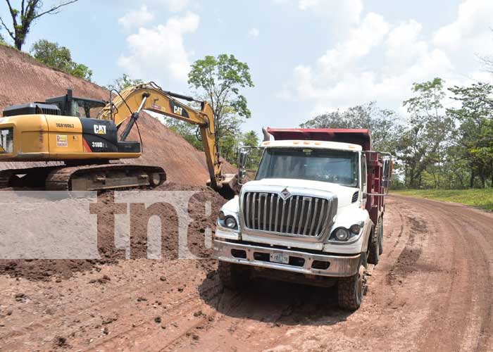 Avance significativo en la construcción de la carretera hacia La Cruz de Río Grande