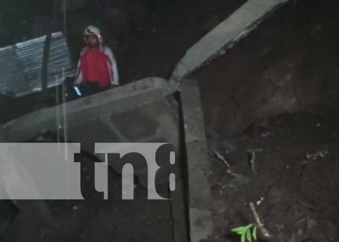 Colapsa muro perimetral y afecta parcialmente una vivienda en Matagalpa