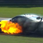 Foto: El Supercars Championship 2023 arde, pero Cam Waters escapa ileso / Cortesía