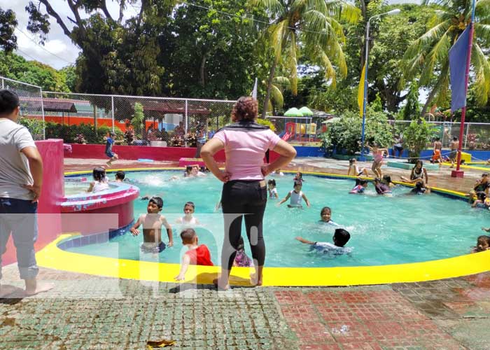 Foto: Refrescantes paseos familiares en los balnearios de Managua / TN8 