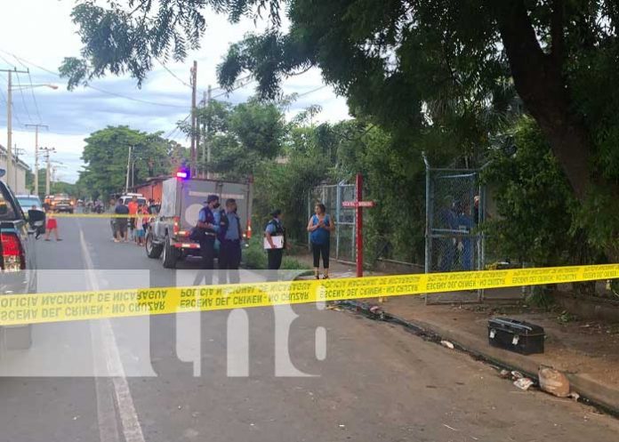 Crimen en Managua: Matan a señora de varios disparos en la entrada de su casa