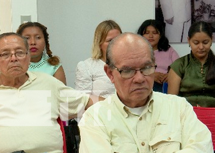 Realizan en Managua primer encuentro con cientistas sociales