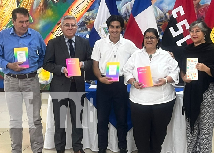 Foto: Embajada de Chile dona libros de Literatura Latinoamericana a Nicaragua / TN8 