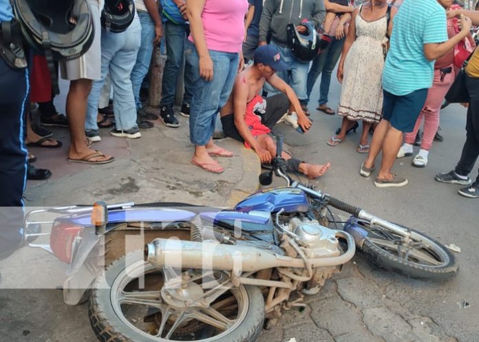 Posible imprudencia deja a motorizado lesionado en Granada