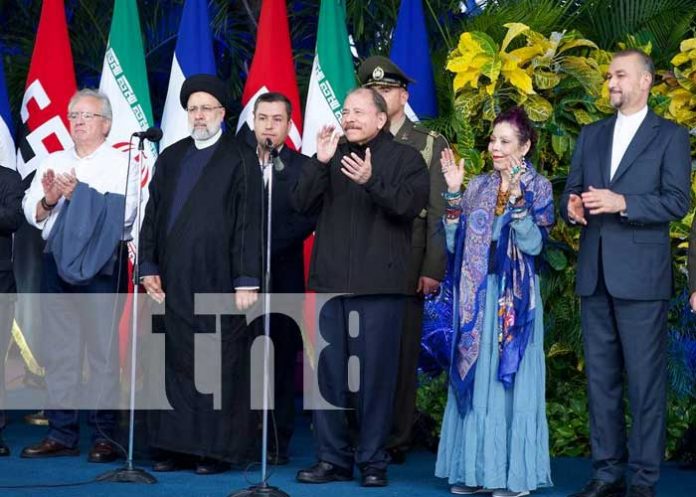 Reunión del presidente de Nicaragua Daniel Ortega y el mandatario de la República Islámica de Irán, Ebrahim Raisi