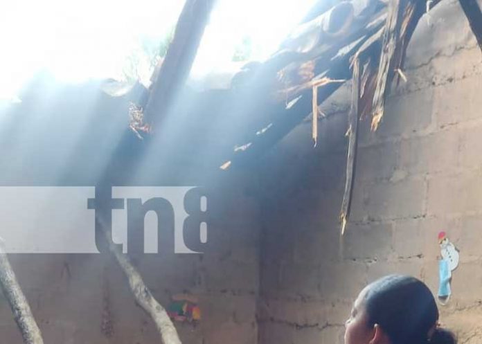 Daños estructurales en vivienda y caminos afectados por lluvias en Somoto