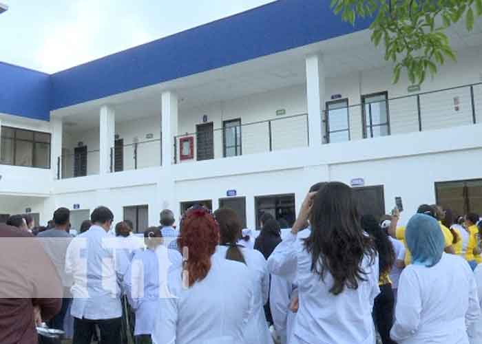 Foto: Inauguran nuevo edificio que mejorará las condiciones laborales en el hospital Bautista en Managua / TN8