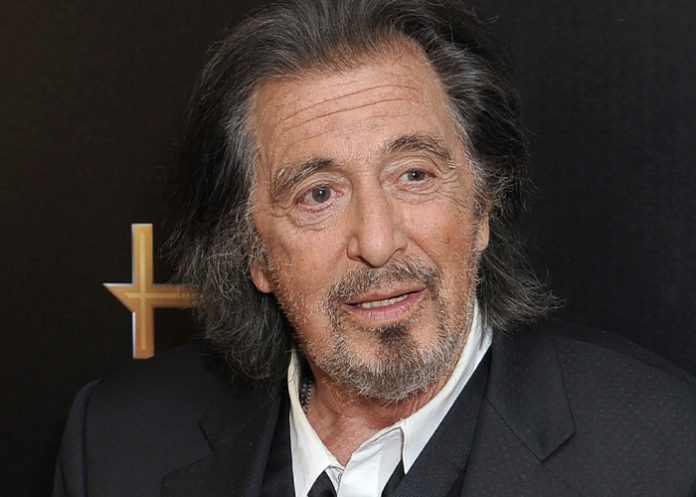 Al Pacino exige prueba de ADN porque piensa que no pude procrear a sus 83 años