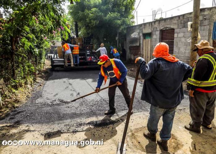 Foto: Nuevas calles en barrios de Managua / Cortesía