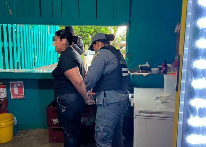 Capturan en Costa Rica a una pinolera por explotar sexualmente a joven