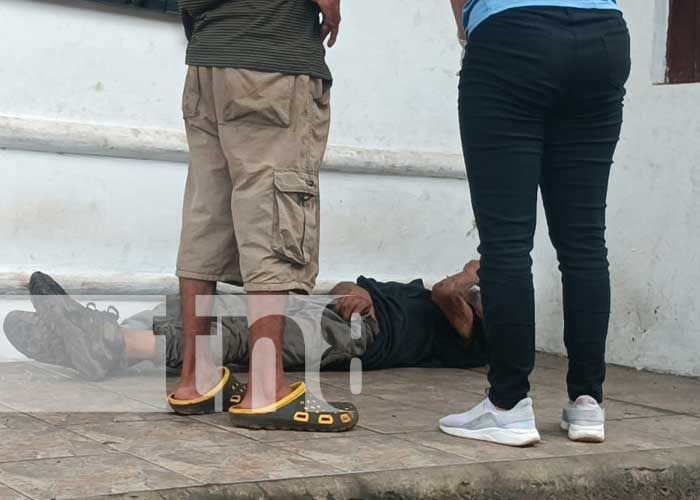 Foto: Hallazgo de hombre muerte en una calle de Diriamba / TN8