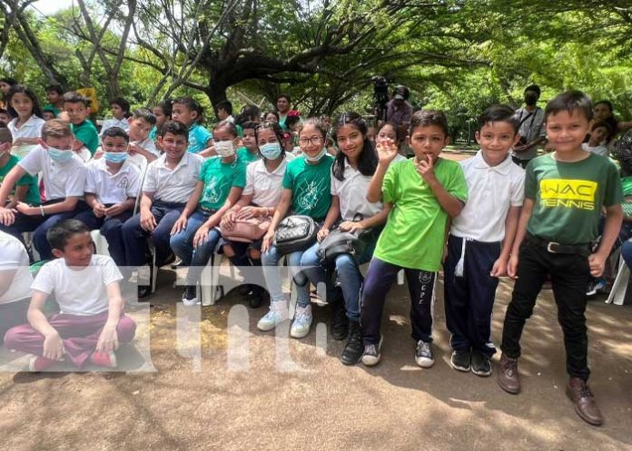 Foto: Día del Árbol, actividad con niños y niñas de Managua / TN8