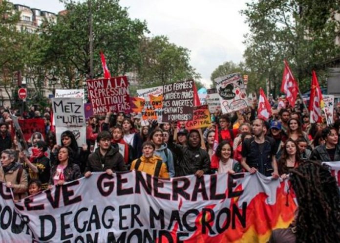 Protestan en las principales ciudades de Francia contra reforma jubilatoria