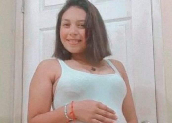 En Honduras le arrebatan la vida a una mujer junto a su bebé