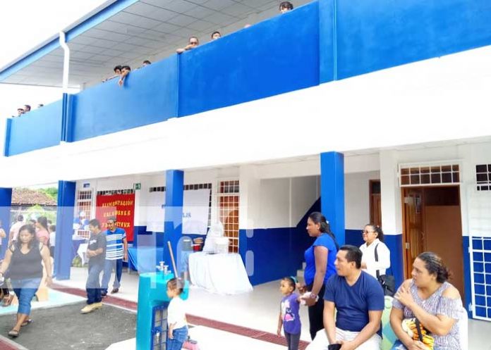 Alumnos estrenan nuevo y moderno colegio en la Isla de Ometepe