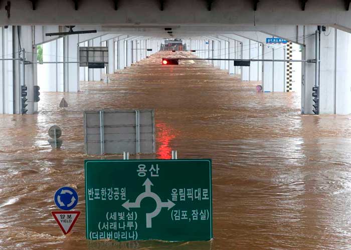 Aumenta a 40 muertos en Corea del Sur por las persistentes lluvias 