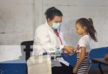 Foto: Atención médica gratuita y cercana en el mercado oriental de Managua / TN8