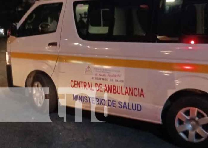 Foto: Conductora se cruza el rojo y provoca accidente en el Parque de Ferias, Managua / TN8