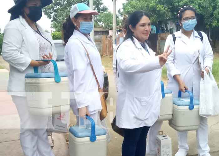 Foto: Vacunación voluntaria contra la COVID-19 en Managua / Cortesía 