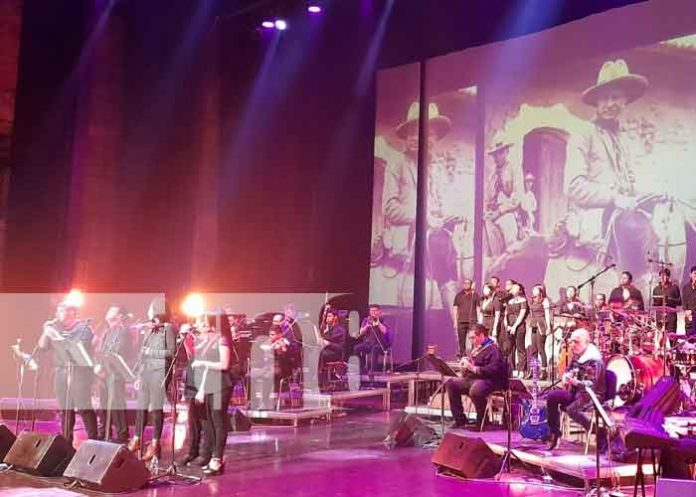 Foto: Teatro Rubén Darío conmemora un año más del triunfo de la revolución sandinista / TN8
