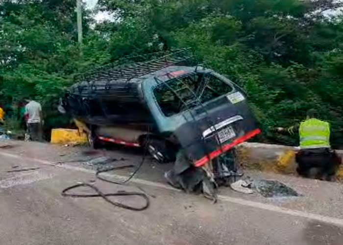 Colombia: Impactante accidente de tránsito deja 7 muertos y 7 heridos 