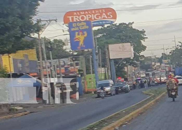 Foto: Fatal Accidente de Tránsito en Managua: Madrugada Trágica del Sábado / TN8 