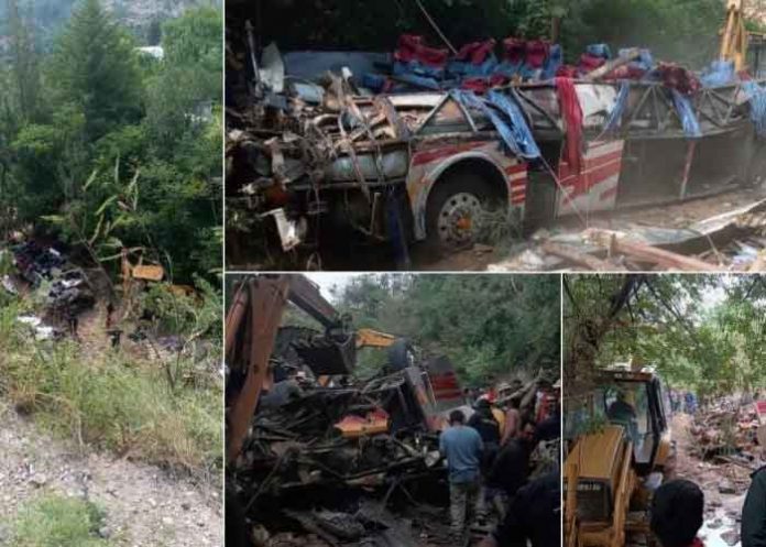 Foto: Trágico accidente de autobús en Oaxaca deja 29 muertos / Cortesía