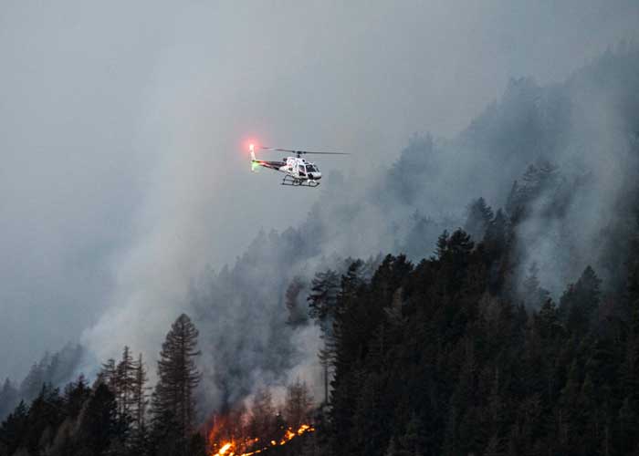 Evacuados en Suiza por un importante incendio forestal