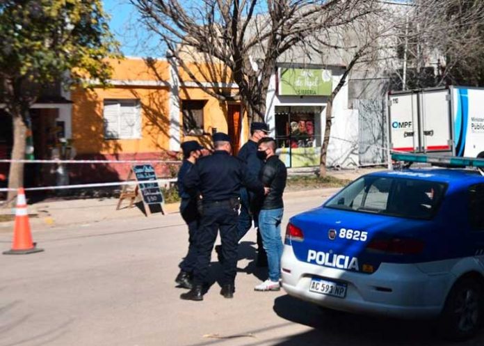 Un hombre mata a su exesposa en Argentina 