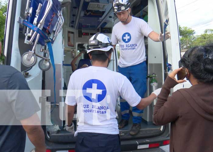 Foto: Imprudencia deja accidente en la Carretera Nueva a León / TN8