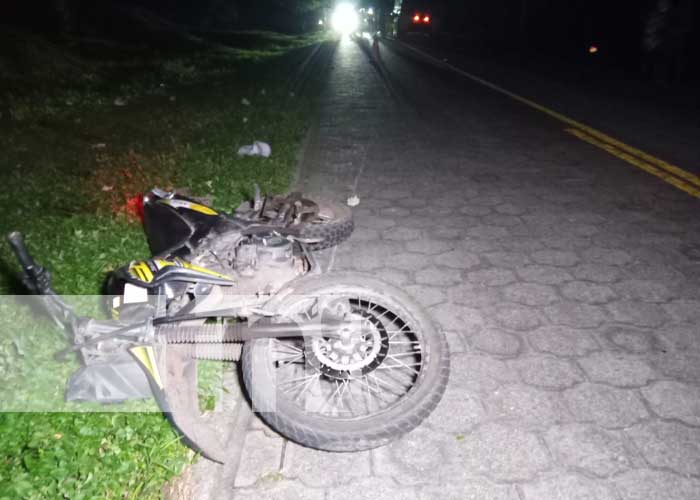 Motociclista grave, tras sufrir accidente en la Isla de Ometepe