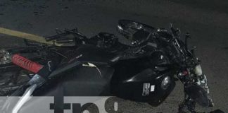 Peatón y motociclista protagonizan accidente en el barrio "El Recreo", Managua