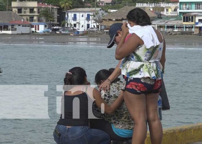 Foto: Rivas: Suspenden búsqueda de seis pescadores que naufragaron bajo torrencial aguacero / TN8