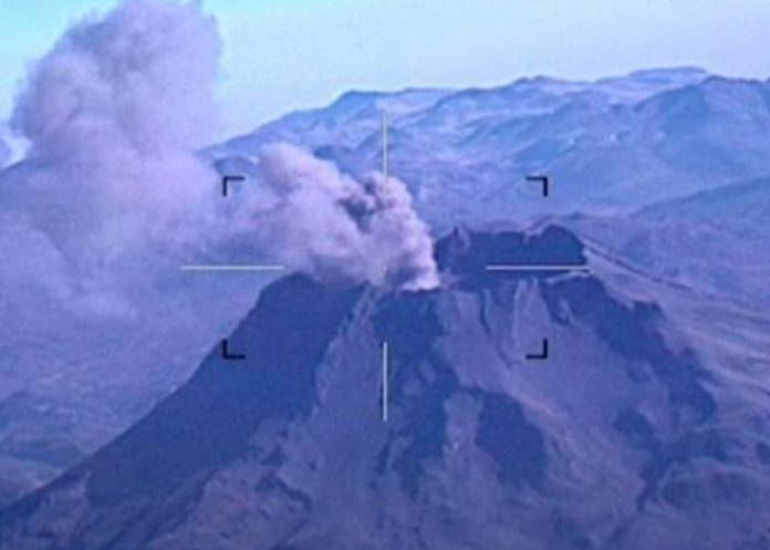 Foto: Nuevo Estallido Volcánico en el Volcán Ubinas de Perú / Cortesía