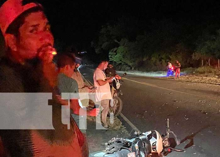 Foto: Joven muere al chocar con un semoviente en carretera Matagalpa-León / TN8
