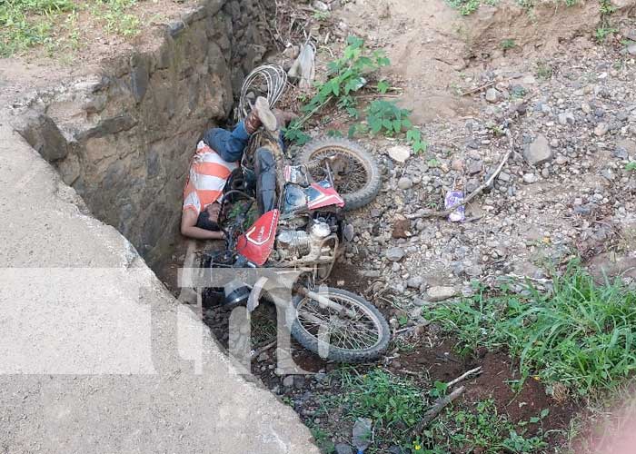 Foto: Trágica muerte de un motociclista, originario de la Comunidad de Veracruz del Zapotal, en el Departamento de Rivas/TN8