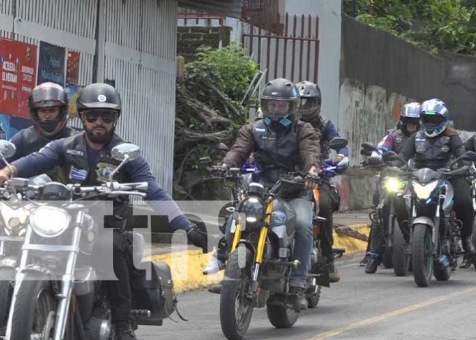Foto: Motociclistas internacionales visitaron los destinos turísticos de Rivas / TN8