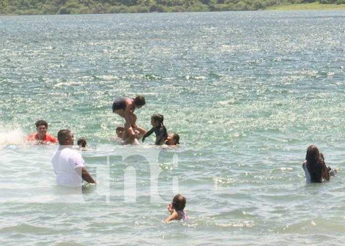 Fotos: ¡A calmar el bochorno! Xiloa la mejor opción para el disfrute de las familias, en estas temporadas en las que aún se siente calor / TN8