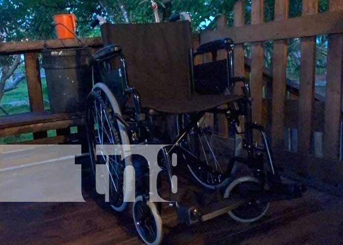 Foto: Entregan 20 sillas de ruedas para garantizan la movilidad de las personas con discapacidad, llevando alegría a estas familias /TN8