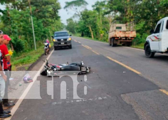 Foto: Un fallecido en choque de dos motocicletas en El Rama, dejo como resultado el a un joven fallecido segùn lo informan las autoridades /TN8