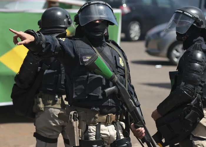 Operativo policial deja al menos doce muertos en Brasil