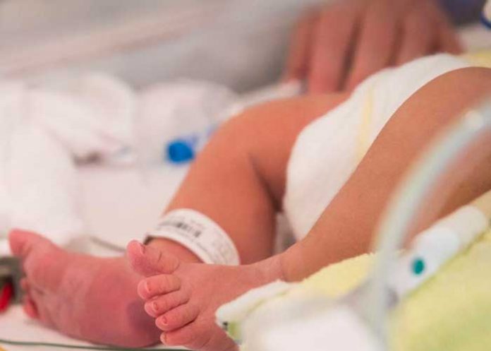 Enfermera culpable en Reino Unido por matar a 7 bebés