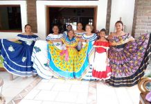 Foto: Patrimonio cultural: Nicaragua celebra el Día Nacional del Huipil / TN8