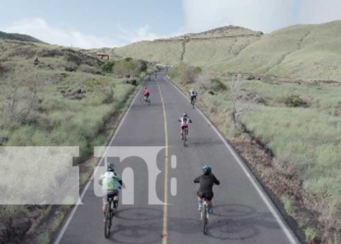 Foto: Atletas participaron de Ciclismo de Montaña en el Parque Nacional Volcán Masaya/TN8