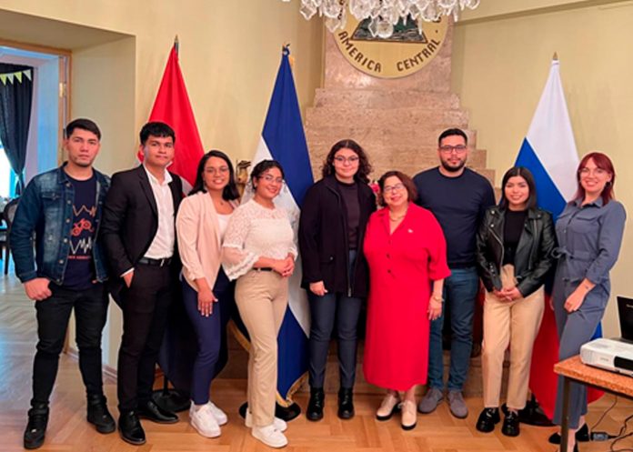 Encuentro con estudiantes Nicaragüenses en Rusia